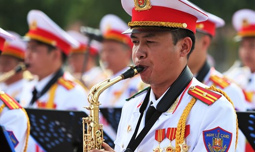 Nhạc hội Cảnh sát các nước ASEAN+ 2022 diễn ra ở phố đi bộ Hồ Gươm, quận Hoàn Kiếm, Hà Nội. Ảnh: Đ.Hiếu