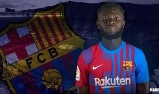 Franck Kessie là luồng gió mới cho hàng tiền vệ của Barcelona ở mùa giải sau.  Ảnh: AFP