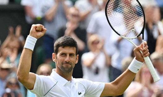 Novak Djokovic sẽ đấu với Jannik Sinner ở tứ kết tại Wimbledon. Ảnh: AFP.