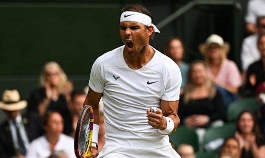 Rafael Nadal đối đầu với Taylor Fritz ở tứ kết tại Wimbledon. Ảnh: AFP.