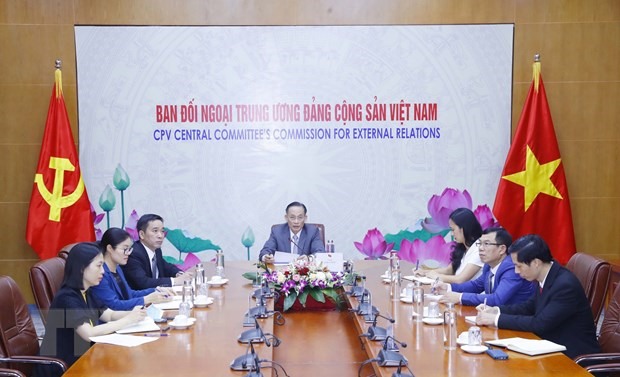 Ông Lê Hoài Trung hội đàm với Trưởng ban Liên lạc Đối ngoại Trung Quốc