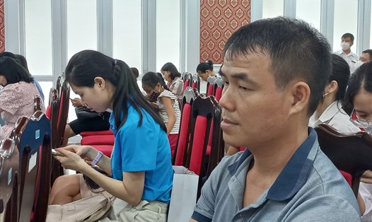 Anh Nguyễn Văn Biên - người lao động đã được vay vốn từ HANOI FEI tham dự Hội nghị. Ảnh: Lương Hạnh