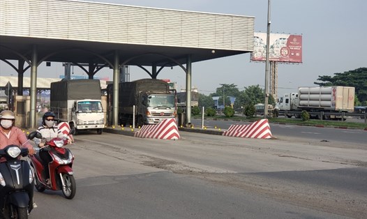 Trạm thu phí cầu Đồng Nai trên quốc lộ 1 đoạn qua TP.Biên Hoà, tỉnh Đồng Nai. Ảnh: Hà Anh Chiến