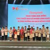 Nu Skin Việt Nam đồng hành cùng chương trình “Yêu thương Nâng bước - Care to Rise” của VinaCapital Foundation tổ chức trao học bổng và quà tặng cho 200 trẻ em có hoàn cảnh khó khăn