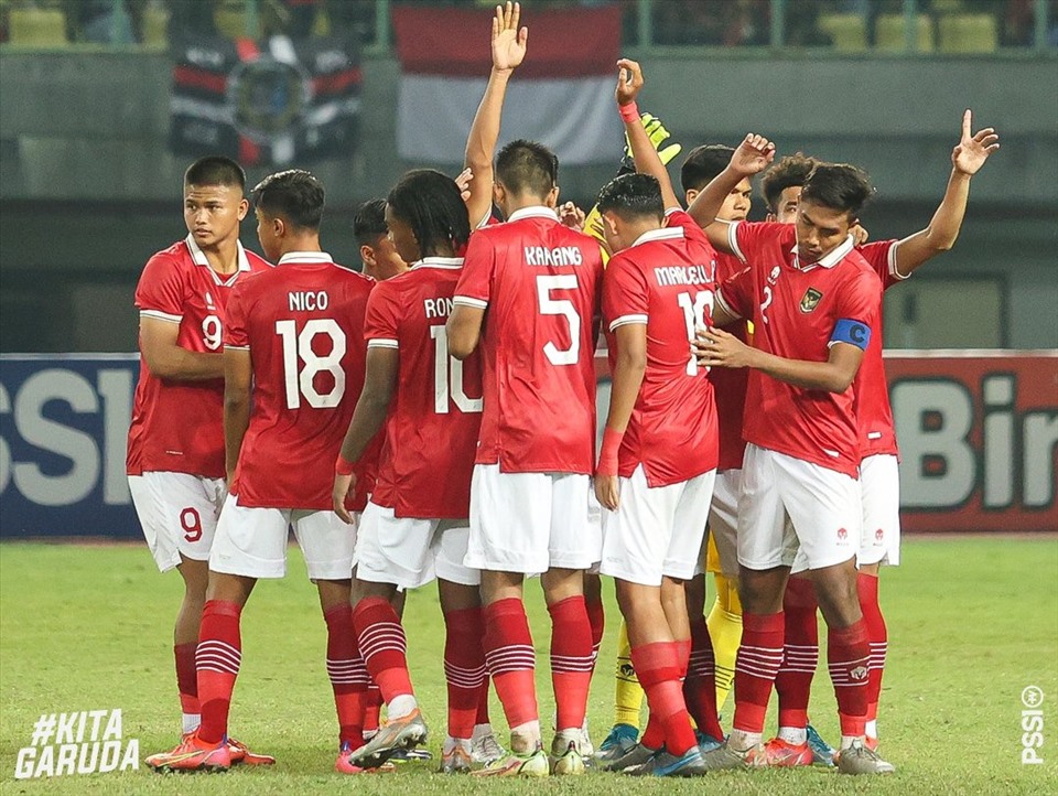 U19 Indonesia thắng U19 Philippines 5-1, rộng cửa vào bán kết Đông Nam Á