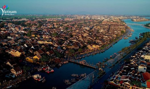 Tổng cục Du lịch giới thiệu video clip quảng bá hình ảnh Việt Nam đến du khách trong và ngoài nước. Ảnh: TCDL