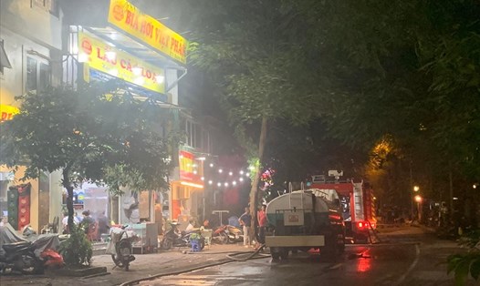 Hiện trường vụ cháy quán karaoke ở phường Quan Hoa, quận Cầu Giấy, Hà Nội. Ảnh; H.Chánh