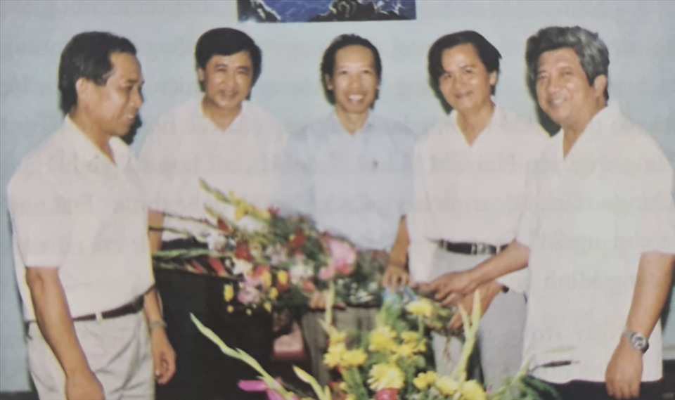 Ông Phạm Thế Duyệt thăm Báo Lao Động ngày 21.6.1995.