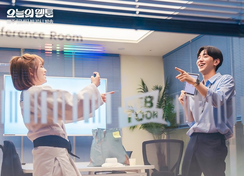 “Webtoon đời tôi” tập 5 Kim Sejeong, Nam Yoon Su dần trở nên thân thiết