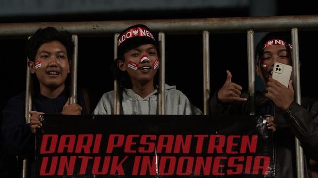 Vé xem trận chung kết U16 Indonesia vs U16 Việt Nam đã bán hết