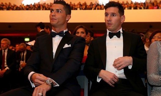 Ronaldo lọt vào danh sách rút gọn Quả bóng vàng nhưng Messi bị loại.  Ảnh: AFP