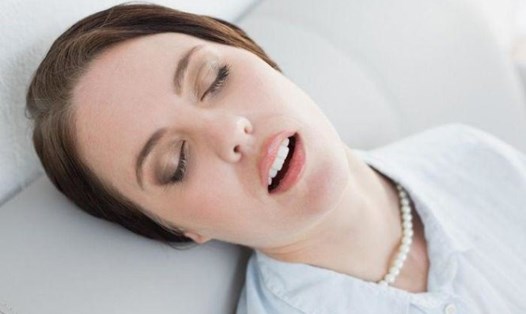 Ngủ há miệng là thói quen không tốt cho sức khỏe - Ảnh: kliksangatta
