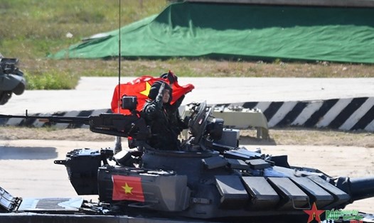 Đội tuyển xe tăng Việt Nam ra quân Army Games 2022 ngày 13.8. Ảnh: Quân đội Nhân dân