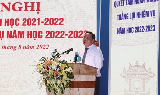 Phó Bí thư Thành ủy Nguyễn Văn Phong phát biểu tại hội nghị