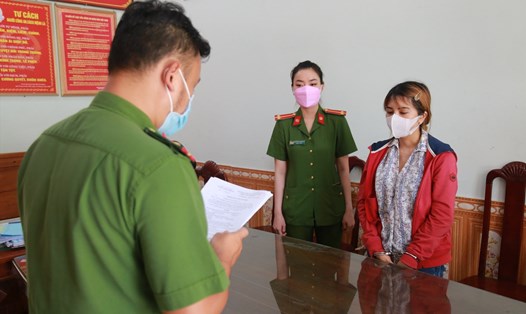 Cơ quan CSĐT công an Đà Nẵng khởi tố bị can, bắt tạm giam Lê Thị Kim Khánh. Ảnh: H.Quân