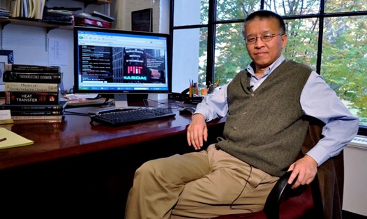 Giáo sư Mỹ gốc Trung Quốc Gang Chen. Ảnh: MIT