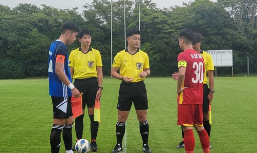 U20 Việt Nam đá trận giao hữu đầu tiên trong chuyến tập huấn tại Nhật Bản. Ảnh: VFF
