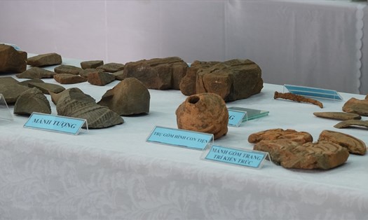 Bình Định: Phát hiện nhiều "cổ vật" tại phế tích tháp Chăm cổ Châu Thành.