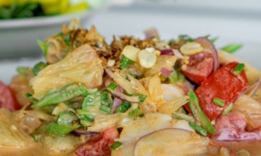 Món salad bưởi thơm ngon, chuẩn vị Thái. Ảnh: Organic Facts