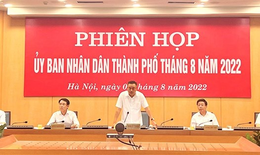 Chủ tịch UBND TP Hà Nội Trần Sỹ Thanh chủ trì phiên họp. Ảnh: TT