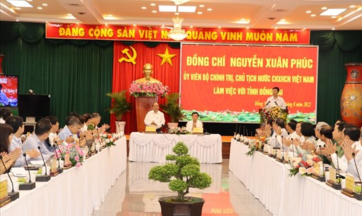 Chủ tịch nước Nguyễn Xuân Phúc làm việc với tỉnh Đồng Nai. Ảnh: Hà Anh Chiến