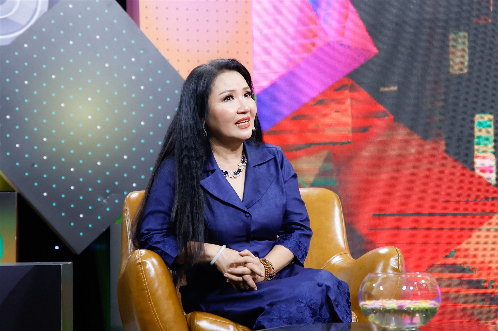 Ngân Quỳnh xúc động chia sẻ về chồng. Ảnh: NSX