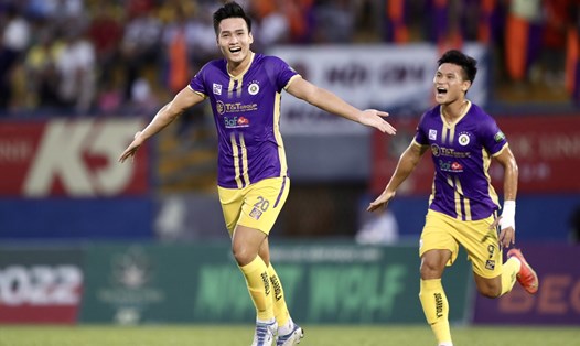 Câu lạc bộ Hà Nội độc chiếm ngôi đầu bảng Night Wolf V.League 2022. Ảnh: Hải Yến