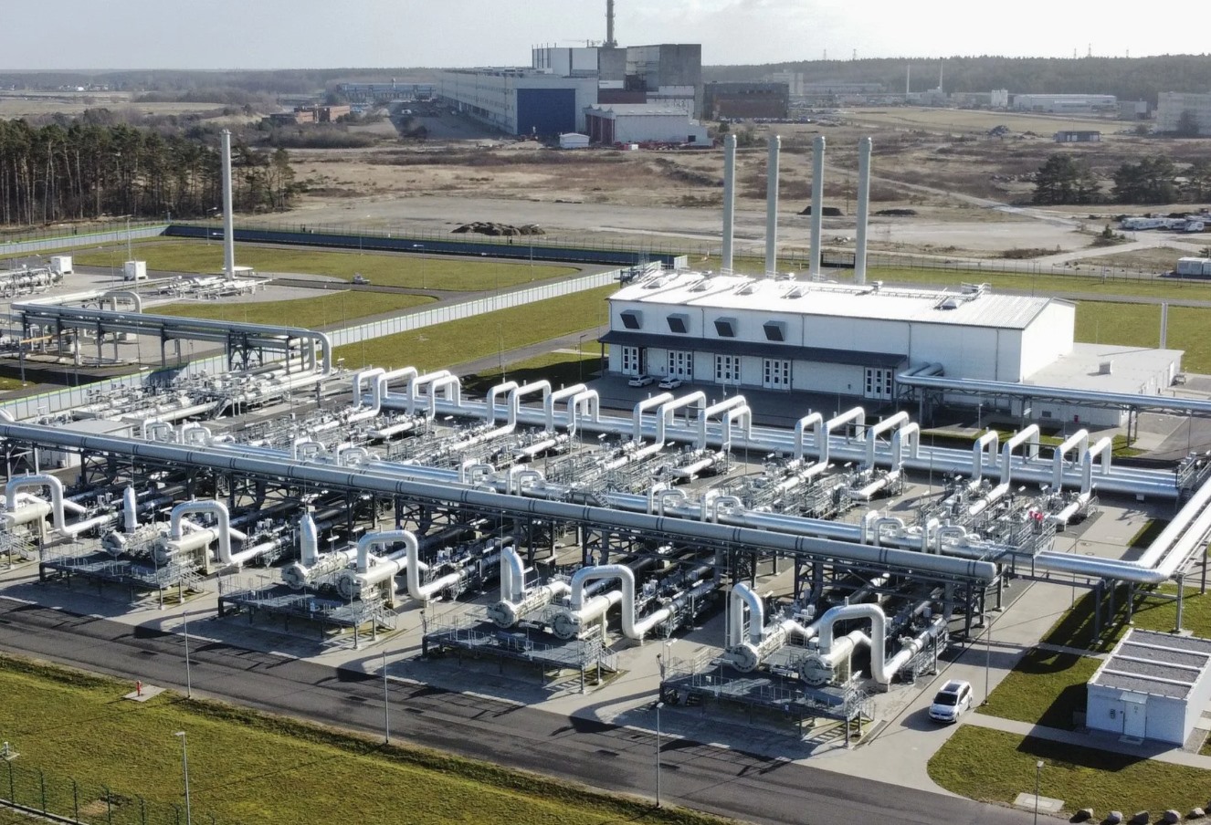 Đường ống dẫn khí Nord Stream 2 từ Nga sang Đức đã hoàn thành nhưng chưa được Berlin cấp phép hoạt động. Ảnh: AFP