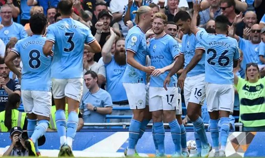 Man City buộc phải thắng để đòi lại ngôi đầu bảng từ Arsenal. Ảnh: AFP.