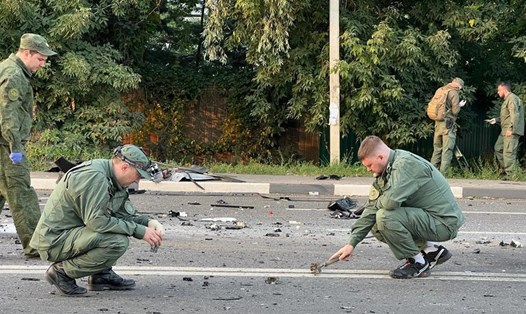 Hiện trường vụ đánh bom xe ở thủ đô Mátxcơva, Nga. Ảnh: Uỷ ban Điều tra Nga