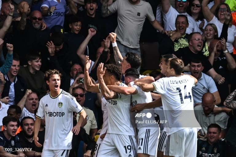 Chelsea thua đậm Leeds United