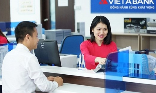 VietAbank báo lãi quý II giảm, lỗ 378 triệu đồng từ hoạt động chứng khoán kinh doanh.