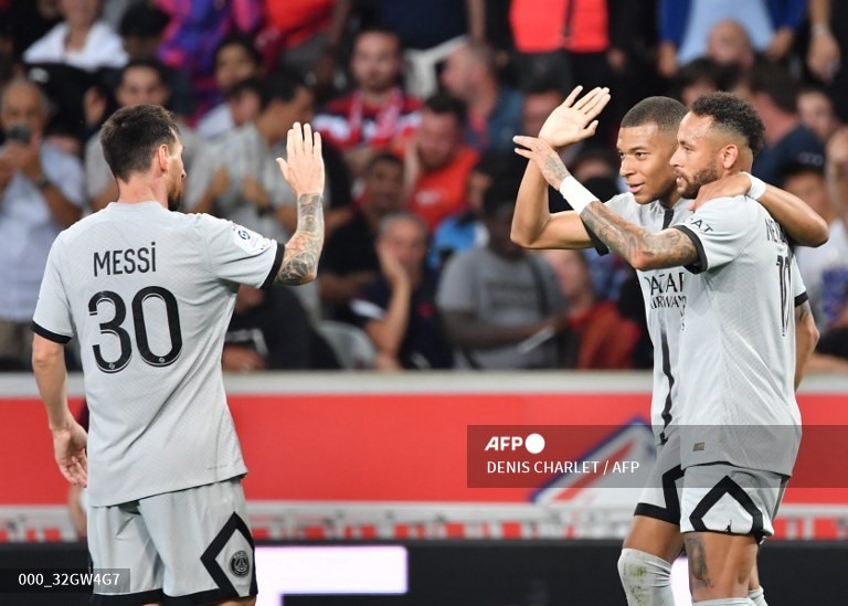 PSG: Mbappe lập kỷ lục với dấu ấn của Messi