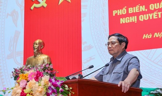 Thủ tướng Phạm Minh Chính phát biểu chỉ đạo tại hội nghị. Ảnh: VGP/Nhật Bắc