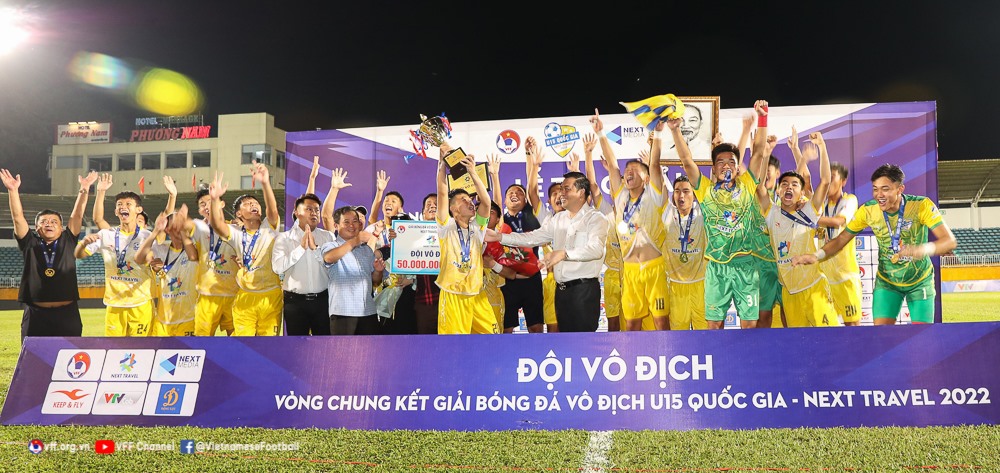 U15 Sông Lam Nghệ An lên ngôi vô địch U15 quốc gia 2022