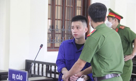 Nguyễn Hải Mạnh Hùng bị kết án 7 năm 6 tháng tù về tội Giết người. Ảnh: HĐ