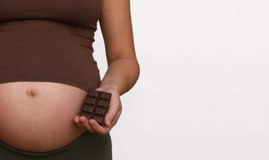 Socola đen tốt cho cả mẹ và bé trong giai đoạn mang thai.
Ảnh: Mama natural