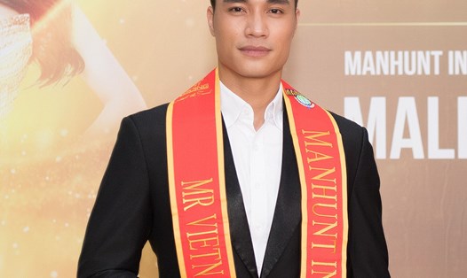 Trần Mạnh Kiên đại diện Việt Nam tham gia "Manhunt International 2022". Ảnh: BTC.