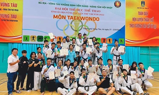 Đoàn vận động viên taekwondo TP.Vũng Tàu tại Đại hội thể dục thể thao tỉnh. Ảnh: N.P.B