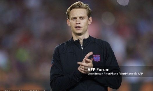 De Jong muốn tiếp tục gắn bó với Barcelona.  Ảnh: AFP