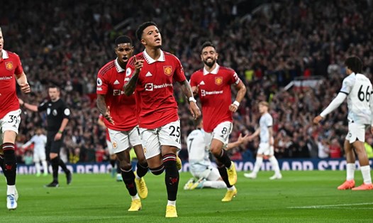 Man United tràn đầy hưng phấn sau trận thắng Liverpool. Ảnh: AFP.