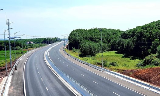 Cao tốc Vân Đồn - Móng Cái dự kiến khánh thành vào ngày 1.9.2022. Ảnh: CTV