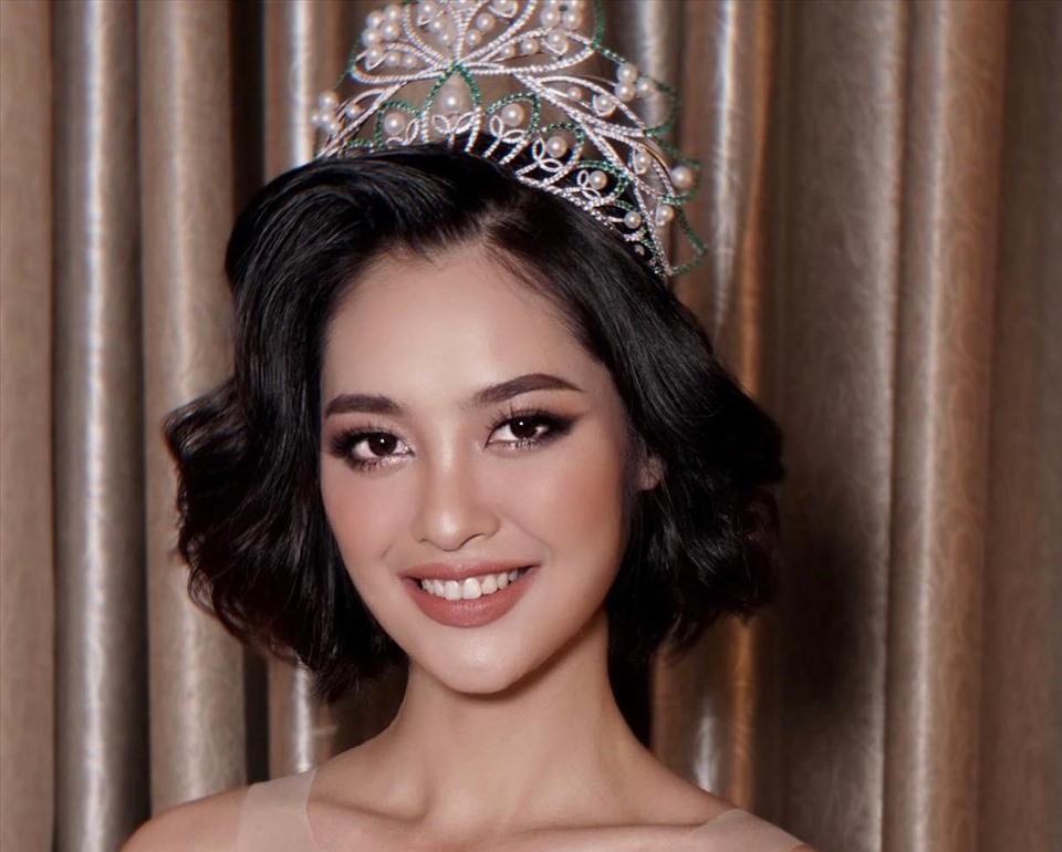 Hoa hậu Nông Thuý Hằng không ngại đáp trả antifan. Ảnh: NVCC