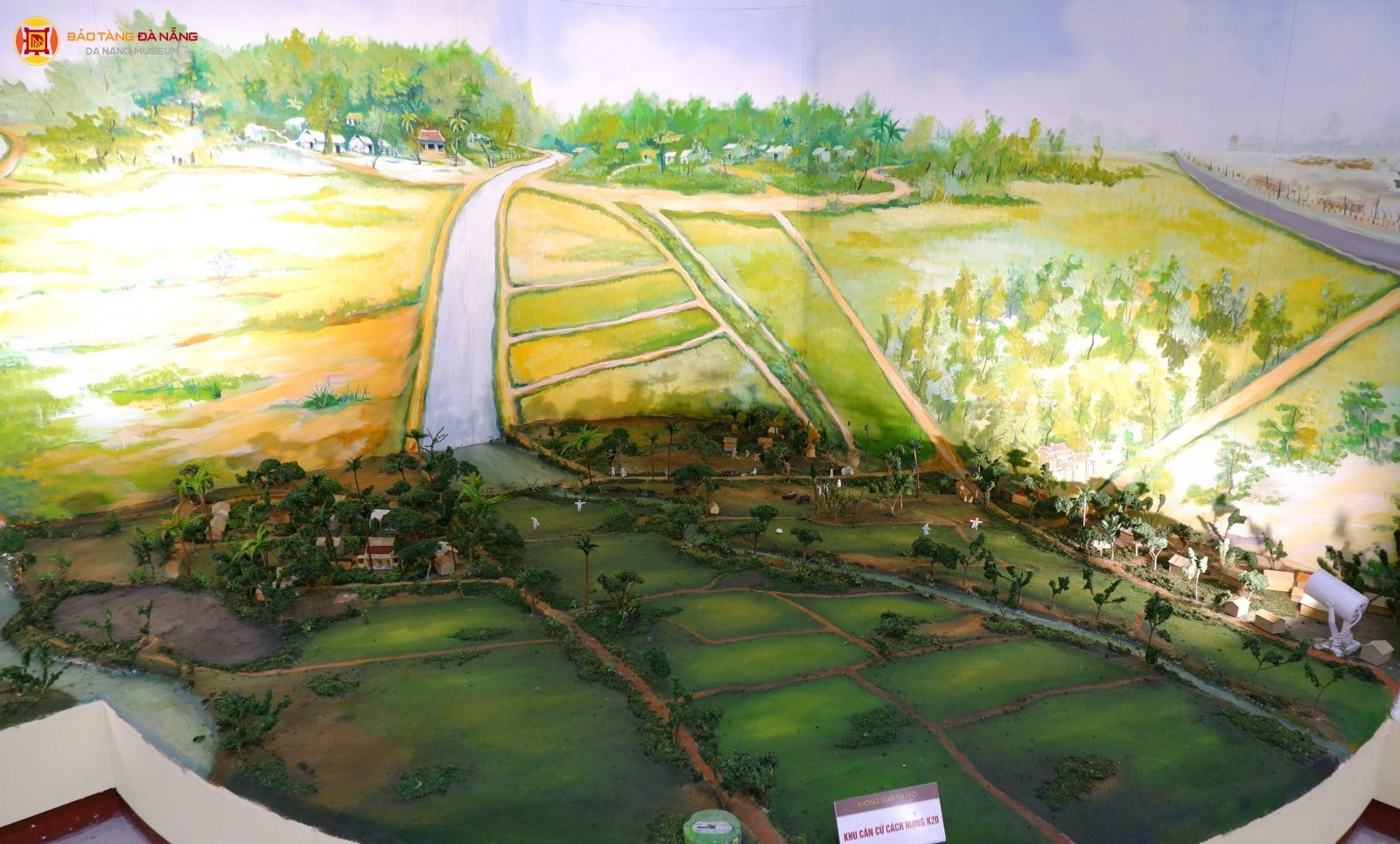 Mô hình khu căn cứ cách mạng K20 tại Bảo tàng Đà Nẵng