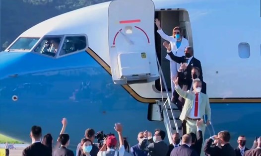 Chủ tịch Hạ viện Mỹ Nancy Pelosi rời Đài Loan, Trung Quốc vào chiều 3.8. Ảnh chụp màn hình