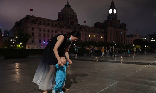 Trung Quốc nắng nóng kỷ lục trong những tuần gần đây, gây ra cuộc khủng hoảng điện ở các vùng phía nam. Ảnh: AFP