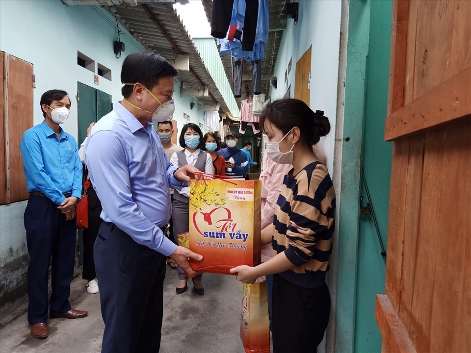 Hải Dương hoàn thành việc chi gần 40 tỉ đồng tiền hỗ trợ công nhân thuê nhà trên toàn tỉnh. Ảnh: MD