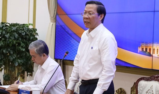 Chủ tịch UBND TPHCM Phan Văn Mãi phát biểu tại cuộc họp. Ảnh: TTBC