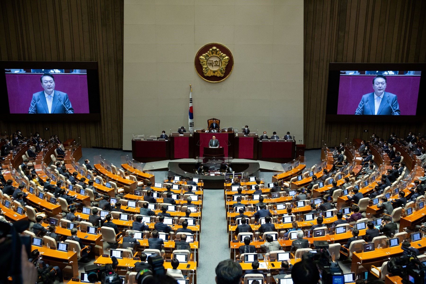 Hàn Quốc lần đầu giảm ngân sách sau 13 năm