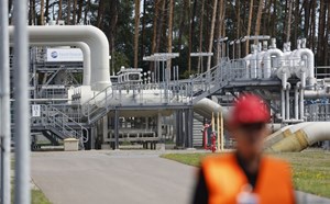 Lung lay cam kết của Mỹ khi Châu Âu "khát" dầu khí
